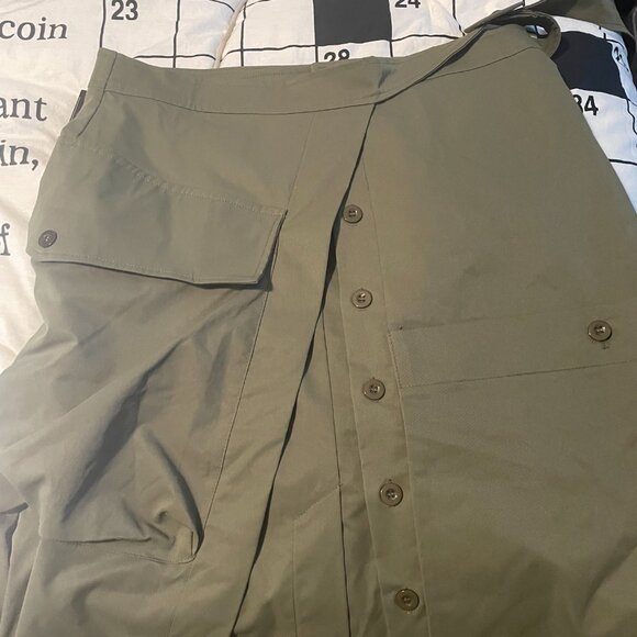 Women's Asymmetrical Army Green Skirt - Size XXL (NEW without TAGS) - Picture 7 of 7